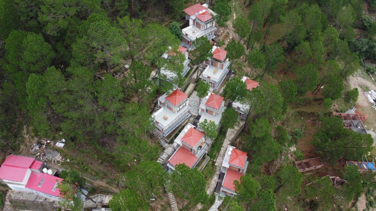 Blusalzz Escapade Resort Лансдаун Екстериор снимка